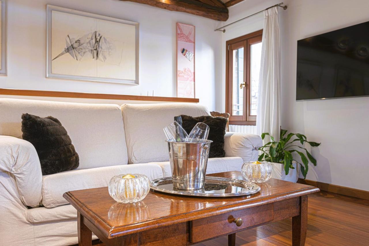 ヴェネツィアSan Marco Luxury Loft With Terraceアパートメント エクステリア 写真