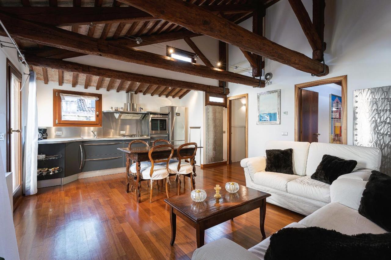 ヴェネツィアSan Marco Luxury Loft With Terraceアパートメント エクステリア 写真